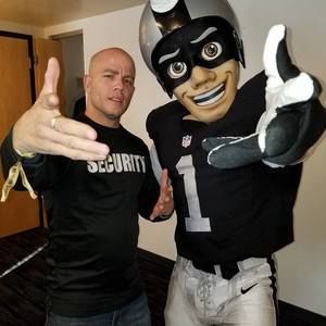 Meet your Posher, James